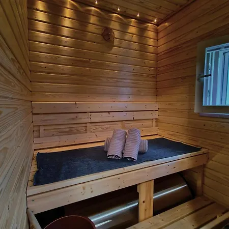 Einon Tupa * Kittilä